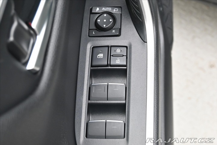Toyota RAV4 2,0 VVT-iE 130 kW Busines 2022