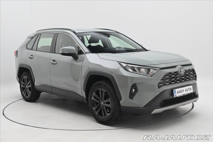 Toyota RAV4 2,0 VVT-iE 130 kW Busines 2022
