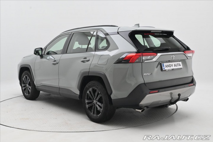 Toyota RAV4 2,0 VVT-iE 130 kW Busines 2022