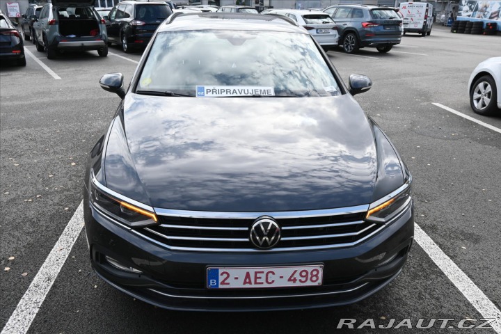 Volkswagen Passat 2,0 TDI 110kW Business DS 2021