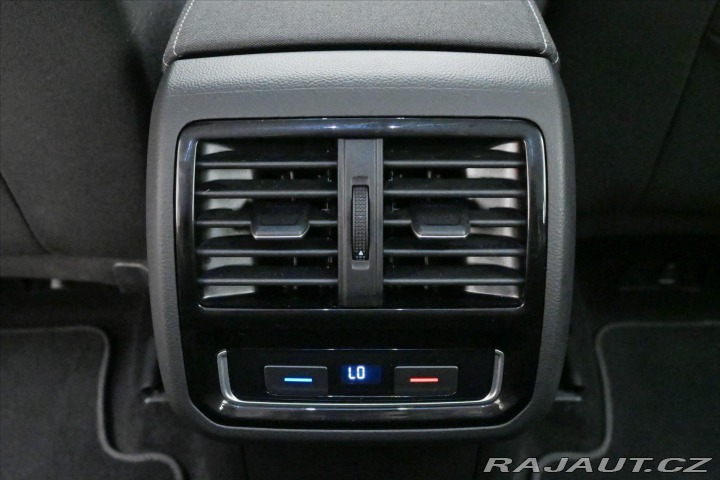 Volkswagen Passat 2,0 TDI 90 kW DSG Busines 2021