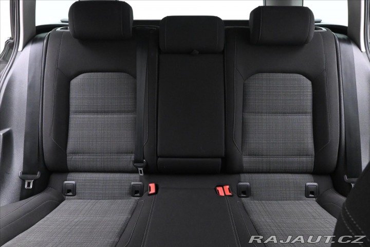 Volkswagen Passat 2,0 TDI 90kW Business DSG 2021