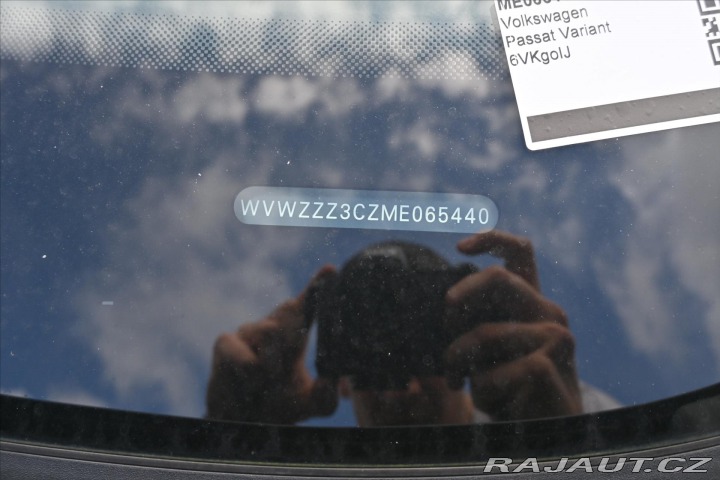 Volkswagen Passat 2,0 TDI 110kW Business DS 2021