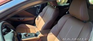 Lexus Ostatní modely LBX 1.5l 3 full-hybrid 2025