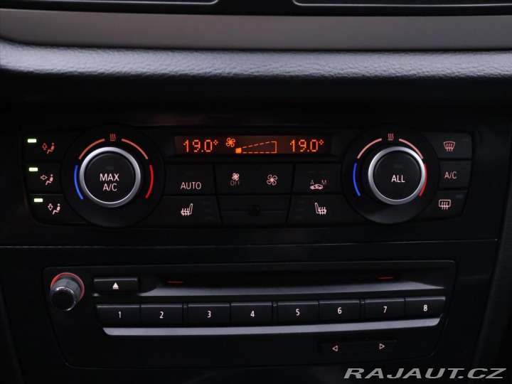BMW X1 2,0 20d 120kW Xenon Navi 2015