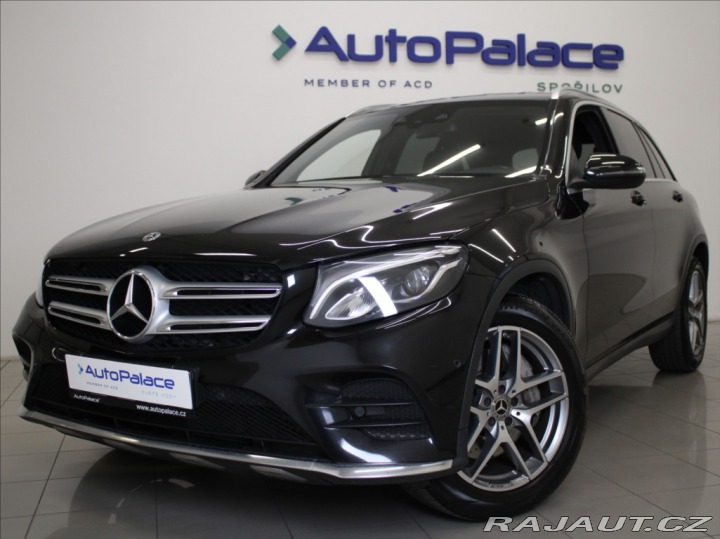 Mercedes-Benz GLC 3,0 350D 4Matic AMG Tažné 2017