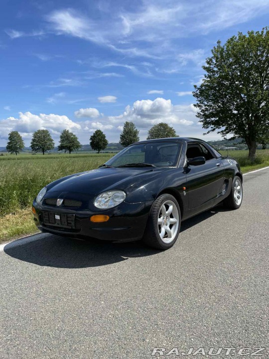 MG Ostatní modely MG F 1.8 1999
