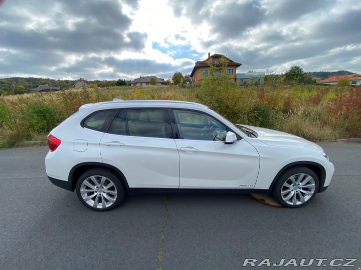 BMW X1 BMW X1 2.0 xDrive(4x4) 2013