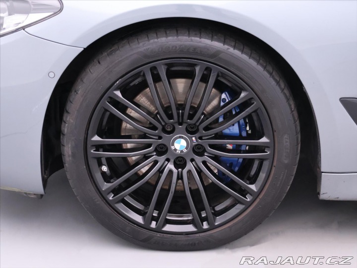 BMW 5 3,0 530d xDrive 195kW M-p 2017