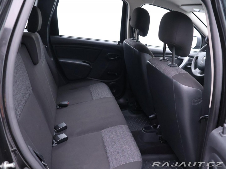 Dacia Duster 1,6 16V 77kW Klima Tažné 2011