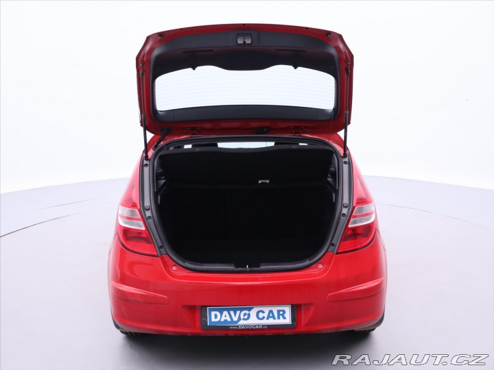 Hyundai i30 1,4 CVVTi 80kW CZ Serv. k 2009