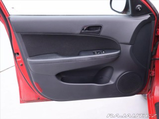 Hyundai i30 1,4 CVVTi 80kW CZ Serv. k 2009