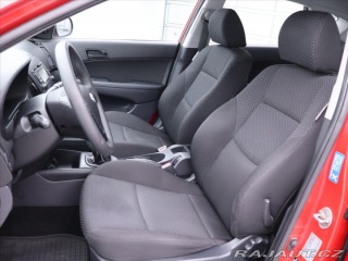 Hyundai i30 1,4 CVVTi 80kW CZ Serv. k 2009