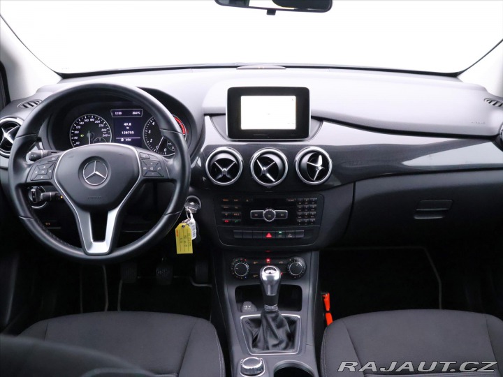 Mercedes-Benz B 1,6 180 90kW Xenon Naviga 2012