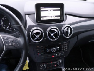 Mercedes-Benz B 1,6 180 90kW Xenon, Serv. 2012