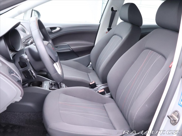 Seat Ibiza 1,4 i 63kW Reference CZ 1 2011