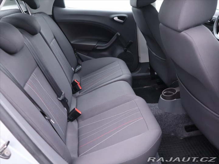 Seat Ibiza 1,4 i 63kW Reference CZ 1 2011