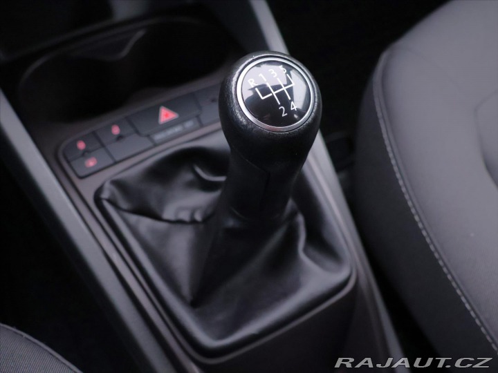 Seat Ibiza 1,4 i 63kW Reference CZ 1 2011