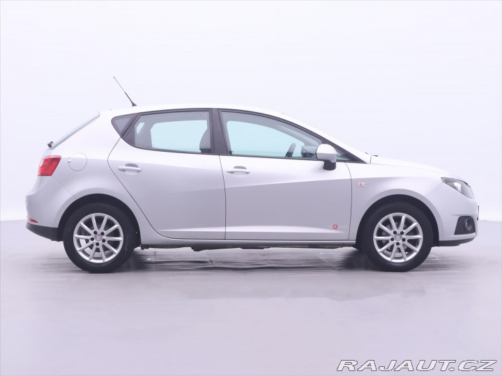 Seat Ibiza 1,4 i 63kW Reference CZ 1 2011