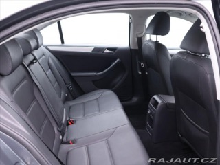 Volkswagen Jetta 2,0 TDI 103kW Klima 2013