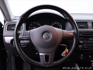 Volkswagen Jetta 2,0 TDI 103kW Klima 2013