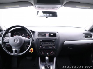 Volkswagen Jetta 2,0 TDI 103kW Klima 2013
