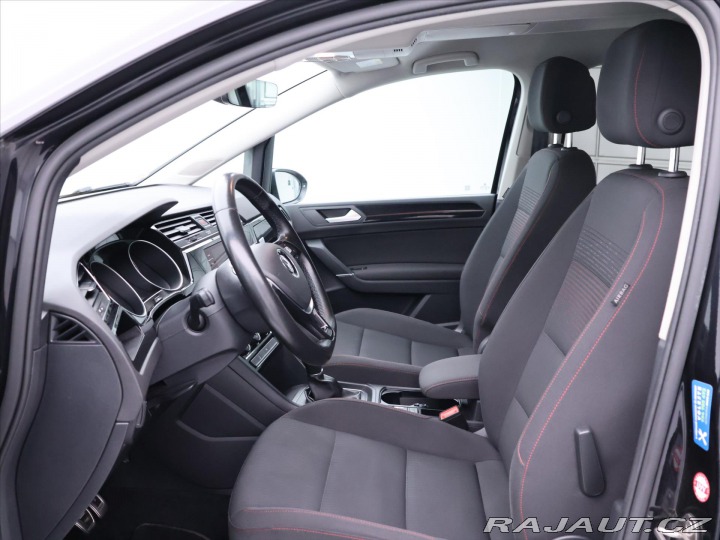 Volkswagen Touran 2,0 TDI 110kW Sound LED D 2017