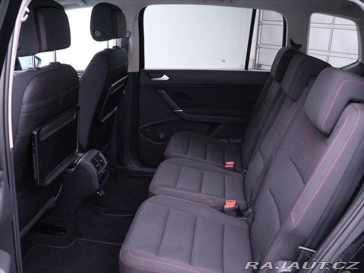 Volkswagen Touran 2,0 TDI 110kW Sound LED D 2017