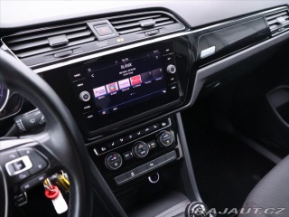 Volkswagen Touran 2,0 TDI 110kW Sound LED D 2017