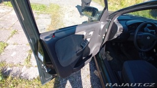 Opel Corsa  2002