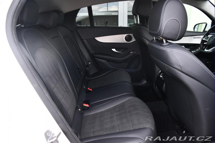 Mercedes-Benz GLC 220d 4MATIC LED ČR 2018