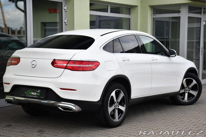 Mercedes-Benz GLC 220d 4MATIC LED ČR 2018