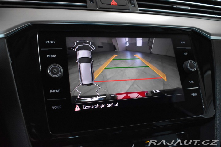 Volkswagen Passat 2.0 TSI*REZERVACE* 2021