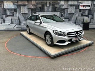 Mercedes-Benz  220 D, 125KW, BLUETEC