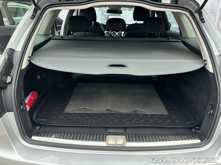 Mercedes-Benz C C220CDI,125KW,VYHŘ. SED., 2015