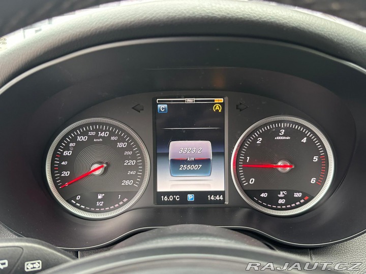 Mercedes-Benz C C220CDI,125KW,VYHŘ. SED., 2015