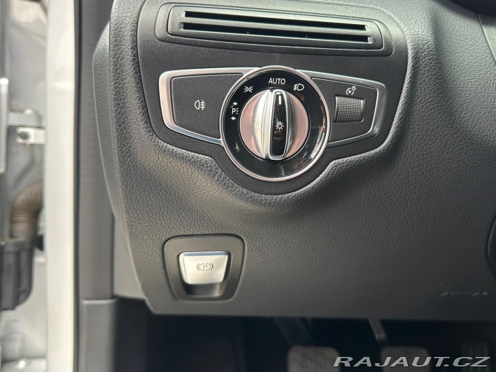 Mercedes-Benz C C220CDI,125KW,VYHŘ. SED., 2015