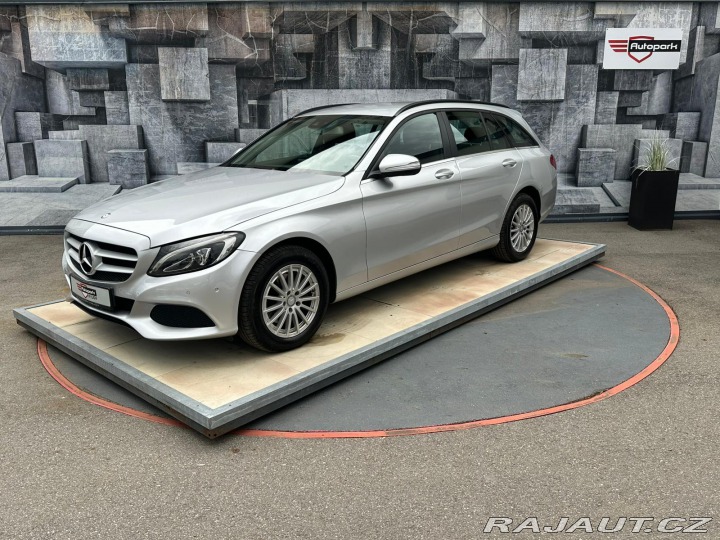 Mercedes-Benz C C220CDI,125KW,VYHŘ. SED., 2015