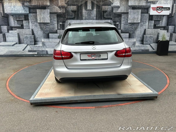 Mercedes-Benz C 220CDI,125KW,VYHŘ. SED., 2015