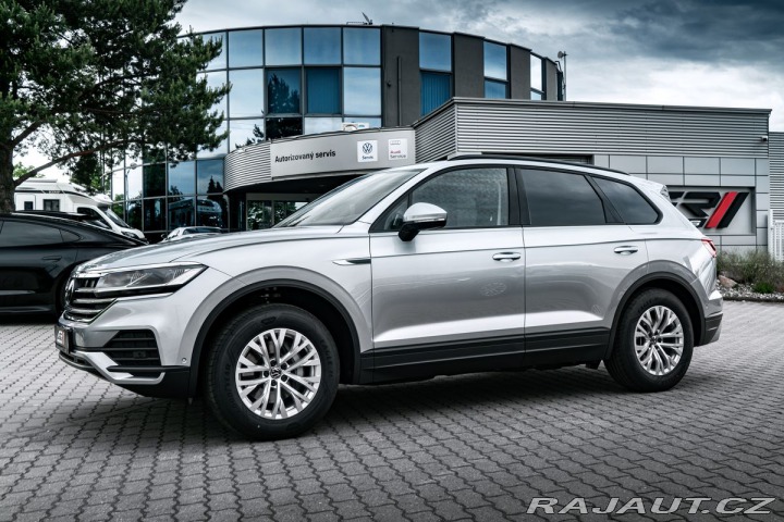 Volkswagen Touareg 3,0TDI 170kW, Vzduch, LED 1800