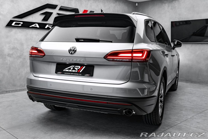 Volkswagen Touareg 3,0TDI 170kW, Vzduch, LED 1800