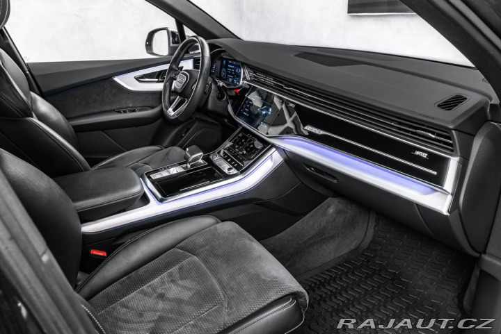 Audi Q7 50 TDI 2xS line Vzduch Ma 2021