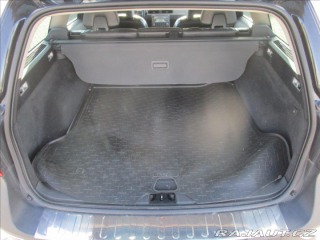 Volvo XC70 2,4 D5 SUMMUM AWD Radar X 2011