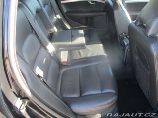 Volvo XC70 2,4 D5 SUMMUM AWD Radar X 2011