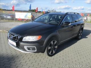 Volvo XC70 2,4 D5 SUMMUM AWD Radar X 2011
