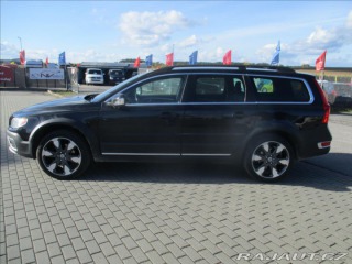 Volvo XC70 2,4 D5 SUMMUM AWD Radar X 2011