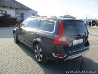 Volvo XC70 2,4 D5 SUMMUM AWD Radar X 2011