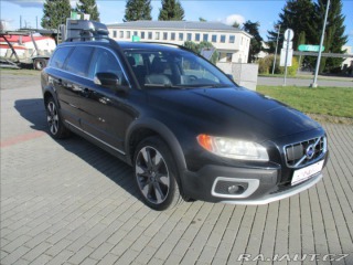 Volvo XC70 2,4 D5 SUMMUM AWD Radar X 2011