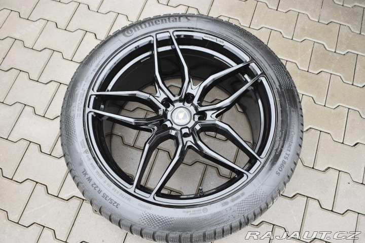 Lamborghini Urus *REZERVACE* 2023