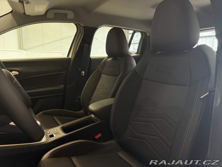 Jeep Avenger Altitude 1.2 Turbo 110k M 2025